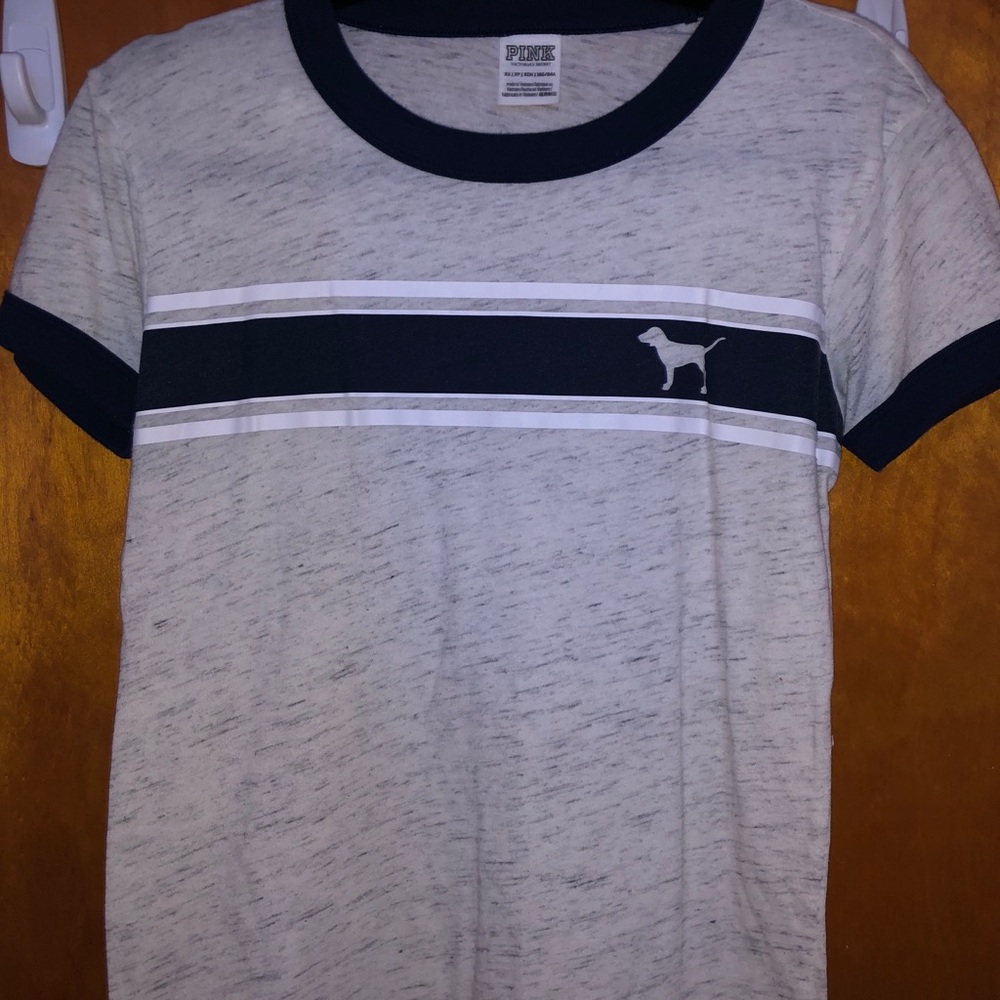 PINK women’s t-shirt